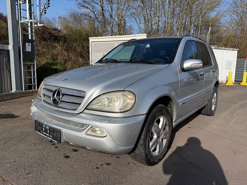 Gebraucht Mercedes ML270 Edition 163 PS (119 kW) 2004 Grau SUV