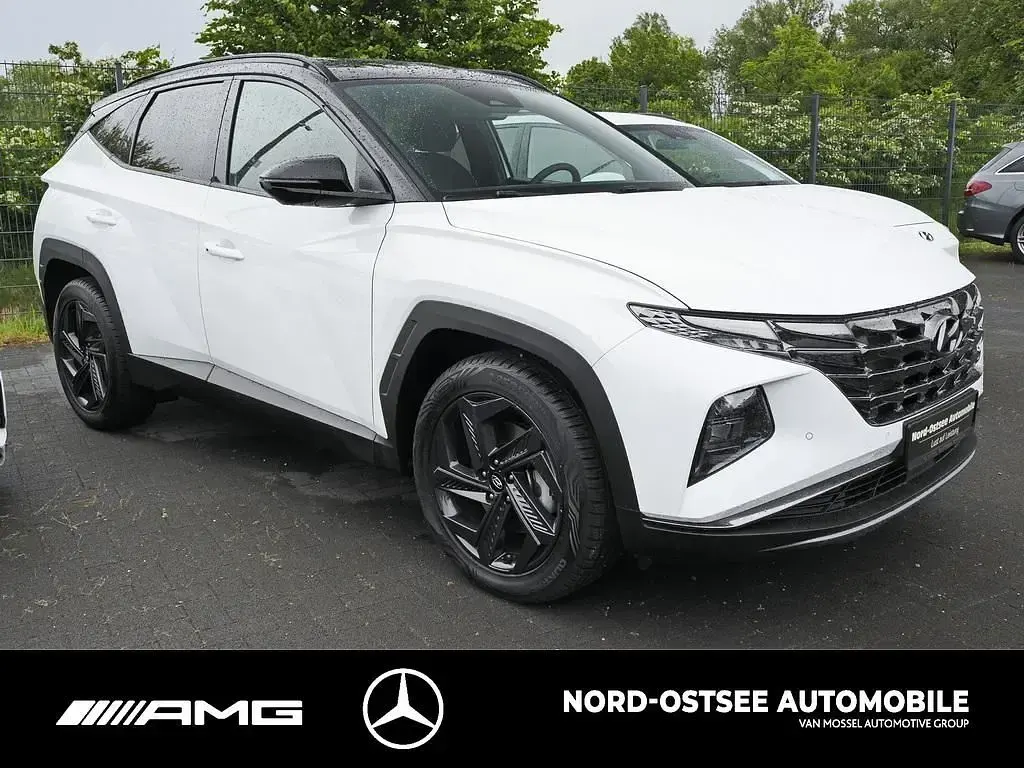 Gebraucht Hyundai Tucson Advantage 150 PS (110 kW) 2024 Serenity white / abyss black / SUV
