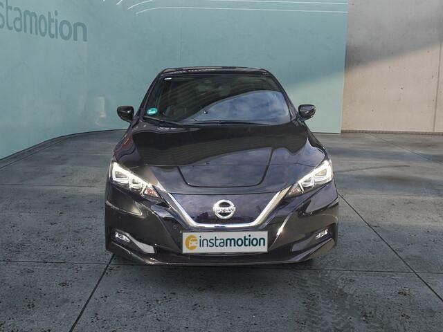Gebraucht Nissan Leaf Tekna 110 kW (150 PS) 2020 Schwarz Kleinwagen