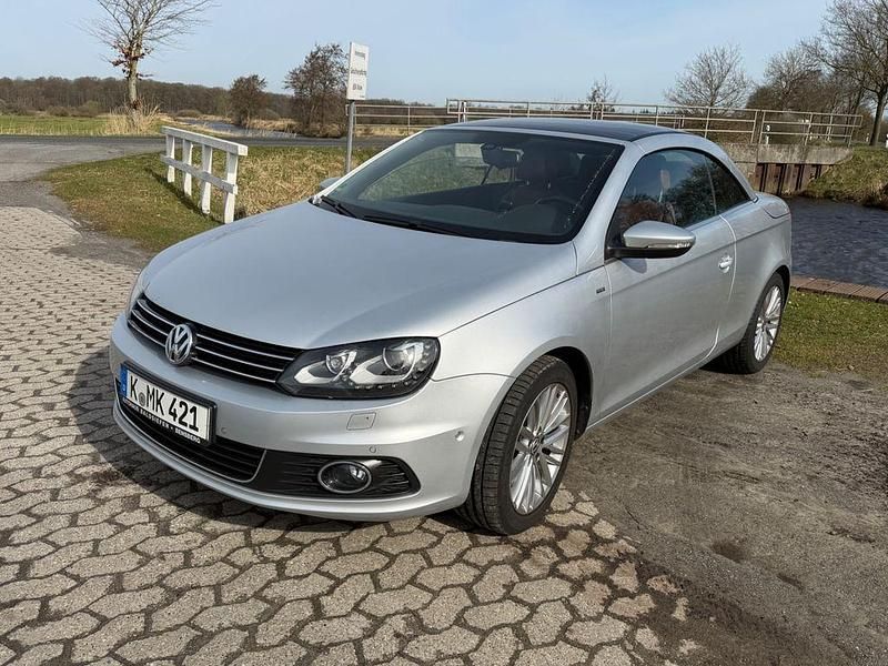 Gebraucht VW Eos Cup 160 PS (117 kW) 2015 Silber Cabrio