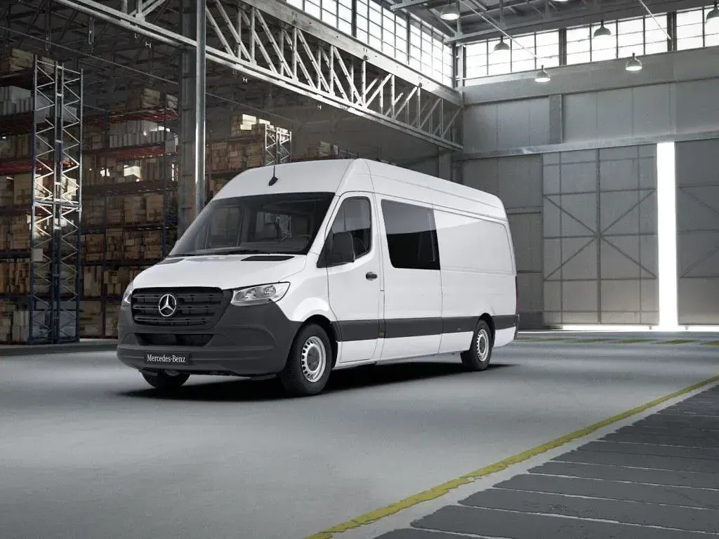 Gebraucht Mercedes Sprinter 170 PS (125 kW) 2024 Weiss / arktikweiss Van