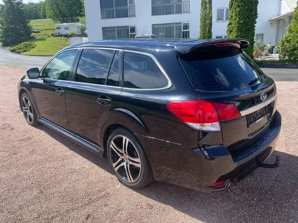 Gebraucht Subaru Outback Comfort 150 PS (110 kW) 2014 Schwarz Kombi