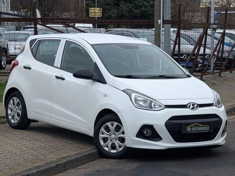 Gebraucht Hyundai i10 Basis 133 PS (97 kW) 2014 Weiß Kleinwagen