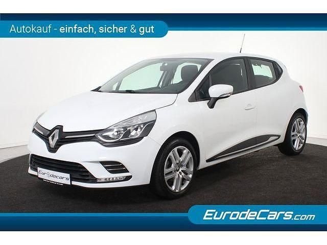 Gebraucht Renault Clio IV Zen 90 PS (66 kW) 2019 Weiss (metallic) Kleinwagen