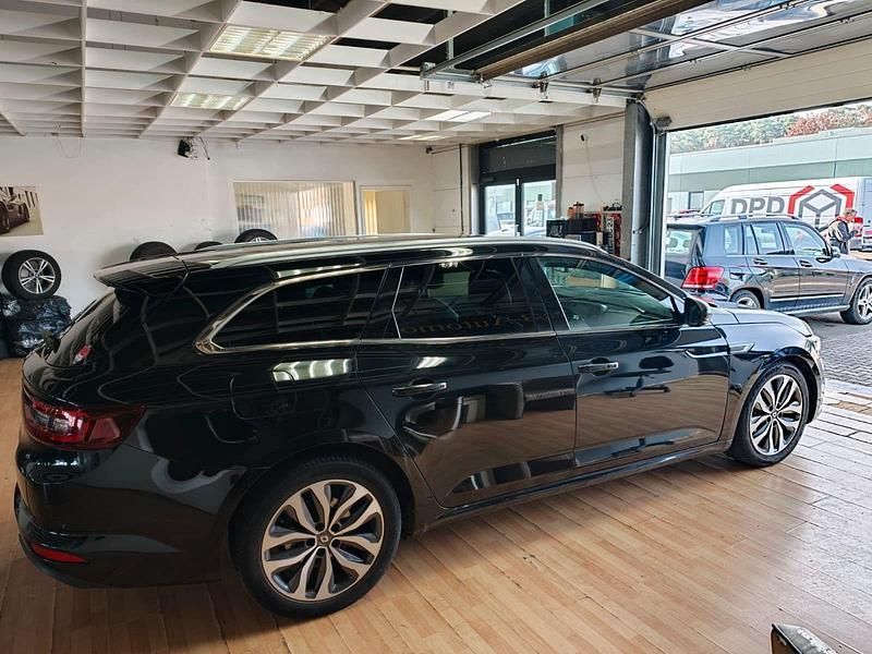 Gebraucht Renault Talisman 131 PS (96 kW) 2018 Schwarz Kombi