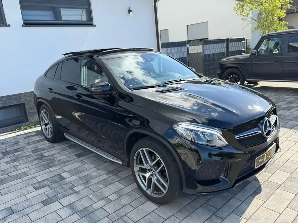 Gebraucht Mercedes GLE350 Style 258 PS (189 kW) 2016 Schwarz SUV