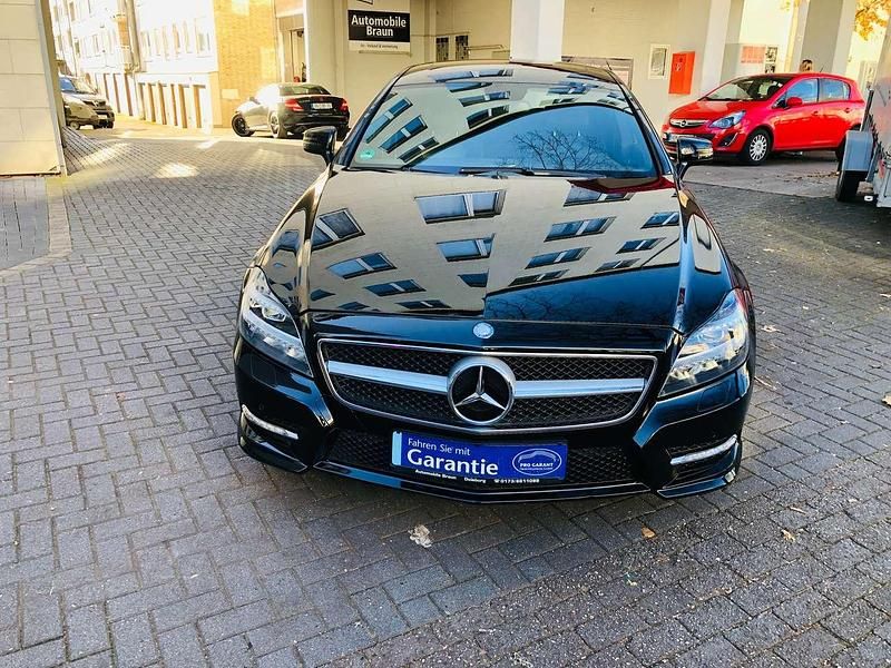 Gebraucht Mercedes CLS350 265 PS (194 kW) 2012 Obsidianschwarz Kombi