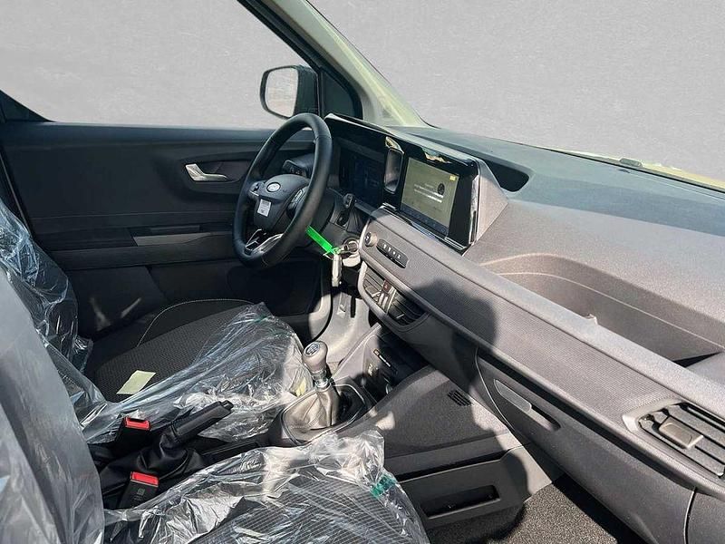 Neu Ford Courier Trend 125 PS (91 kW) 2026 Grau Van / Kleinbus