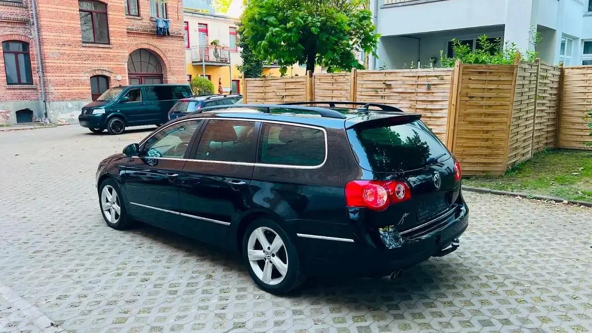Gebraucht VW Passat 140 PS (102 kW) 2008 Schwarz Kombi