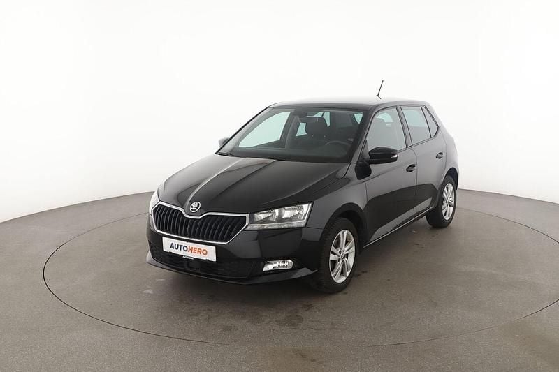 Schwarz Gebraucht 2020 Skoda Fabia Ambition Kleinwagen | 12.420 € (Fairer Preis) - Bild 1/3