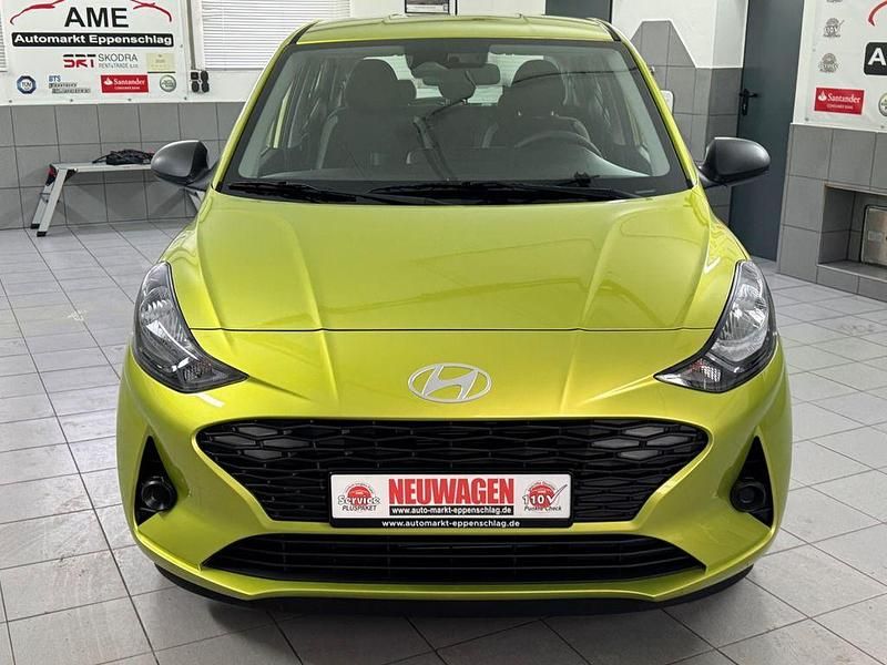Neu Hyundai i10 63 PS (46 kW) 2025 Grün Kleinwagen