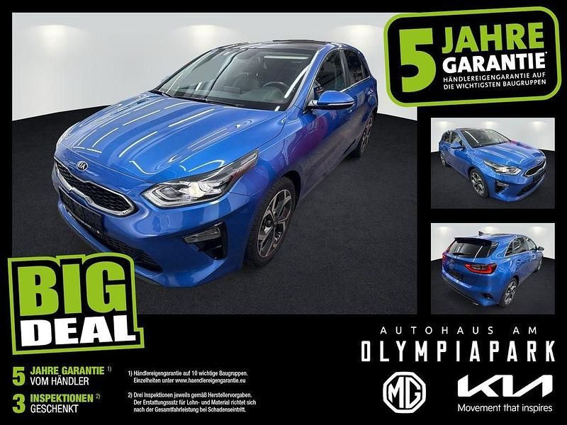 (b3l) blue flame met. Gebraucht 2018 Kia Ceed Platinum Edition Kleinwagen | 14.975 € (Fairer Preis) - Bild 1/4
