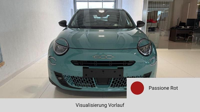 Neu Fiat 600 La Prima 110 PS (80 kW) 2026 111 passione rot SUV