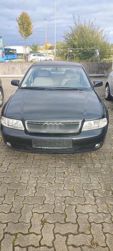 Schwarz Gebraucht 2000 Audi A4 Limousine | 1.200 € (Superpreis) - Bild 1/4
