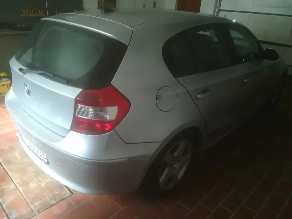 Gebraucht BMW 116 116 PS (85 kW) 2005 Grau Kleinwagen