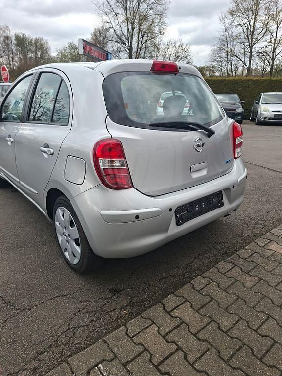 Gebraucht Nissan Micra Acenta 80 PS (58 kW) 2011 Silber Kleinwagen