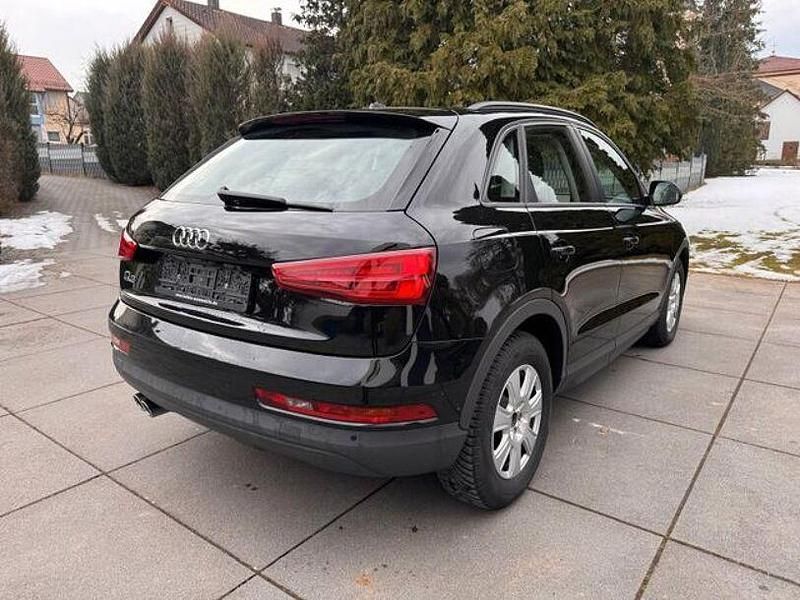 Gebraucht Audi Q3 Comfort 150 PS (110 kW) 2016 Mythosschwarz SUV