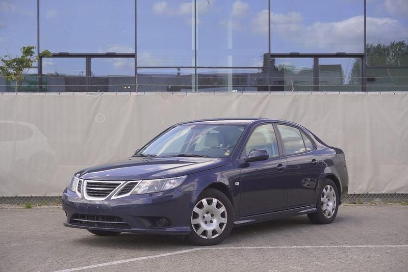 Blau Gebraucht 2011 Saab 9-3 Limousine | 2.400 € (Fairer Preis) - Bild 1/4