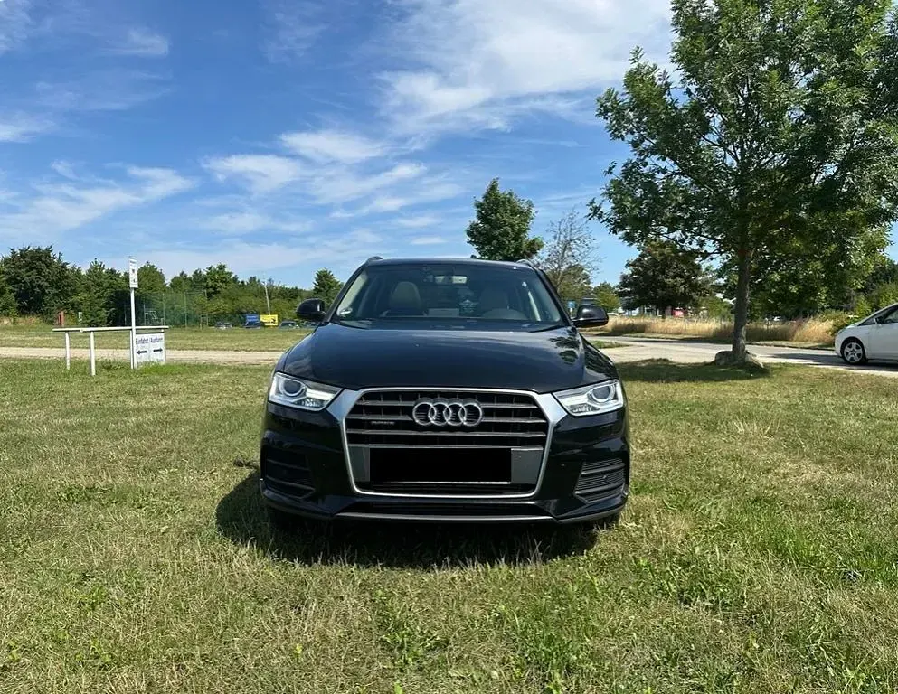 Gebraucht Audi Q3 Ambiente 177 PS (130 kW) 2016 Schwarz SUV