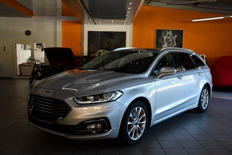 Silber Gebraucht 2020 Ford Mondeo Titanium Kombi | 12.950 € (Guter Preis) - Bild 1/4