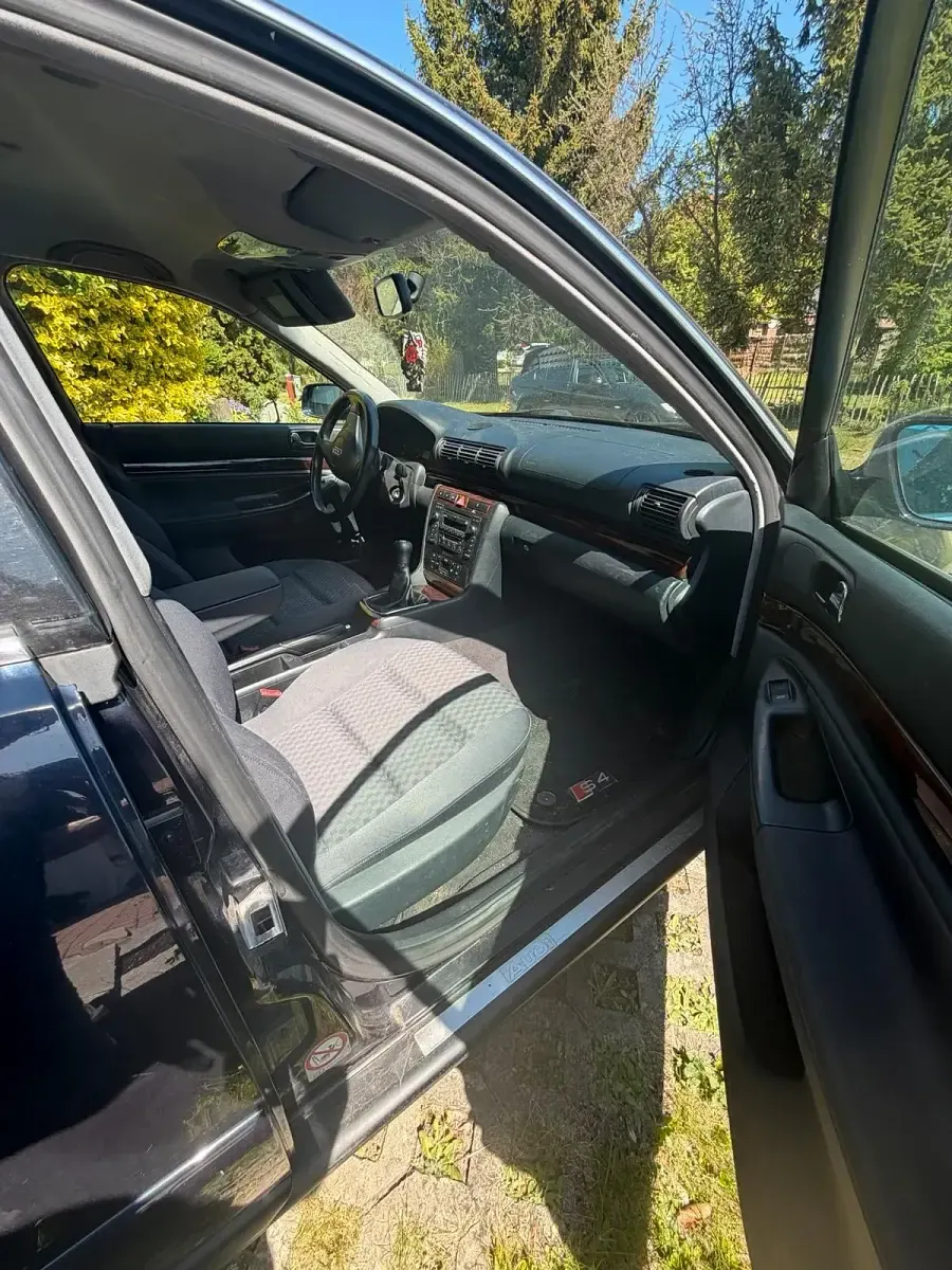 Occasion Audi A4 125 ch (91 kW) 1999 Bleue Berline