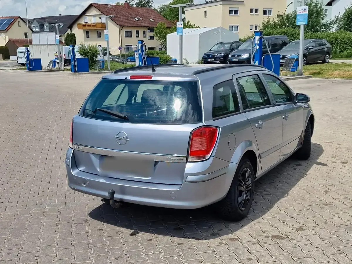 Occasion Opel Astra Cosmo 105 ch (77 kW) 2006 Argent Break