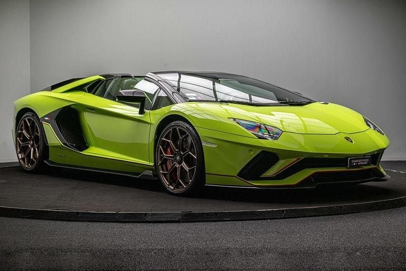 Gebraucht Lamborghini Aventador 2022 Grün Cabrio