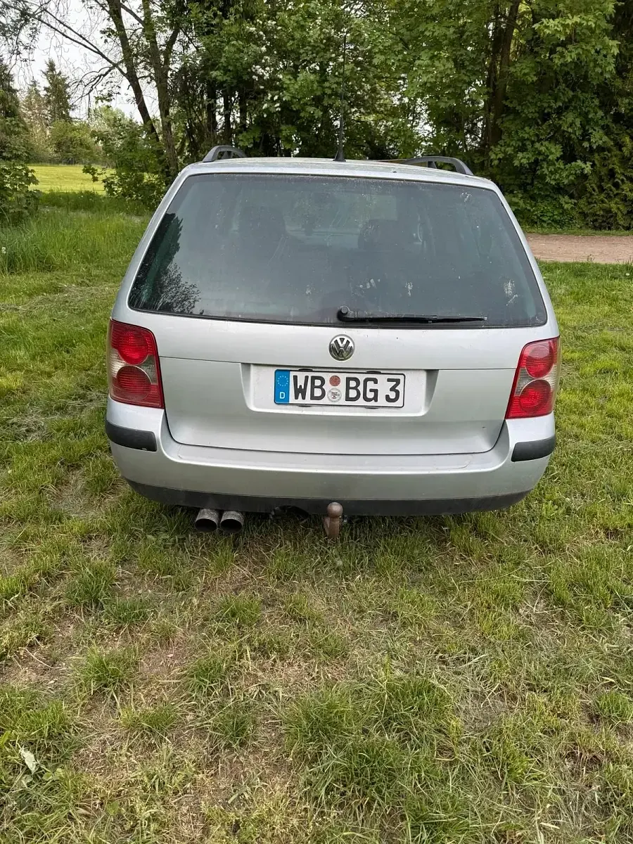 Usata VW Passat 115 CV (84 kW) 2004 Argento Station wagon