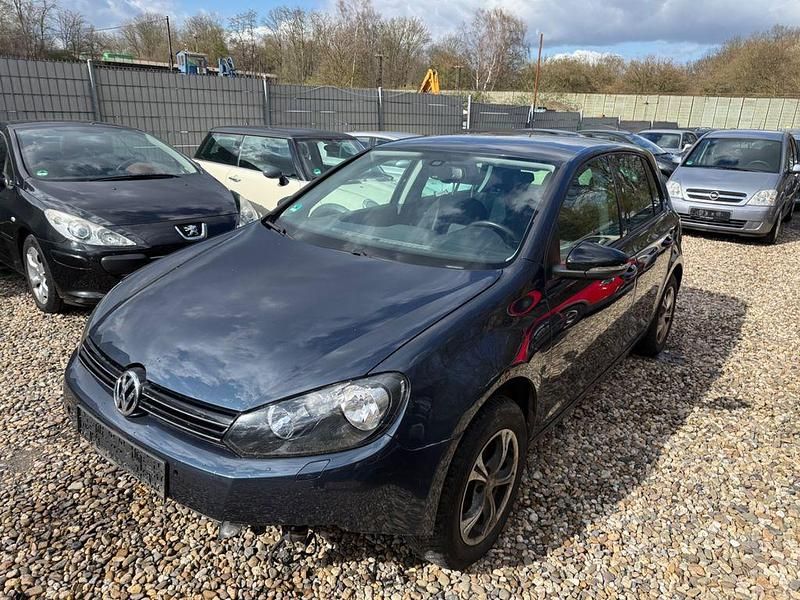 Gebraucht VW Golf VI Style 105 PS (77 kW) 2011 Blau Kleinwagen