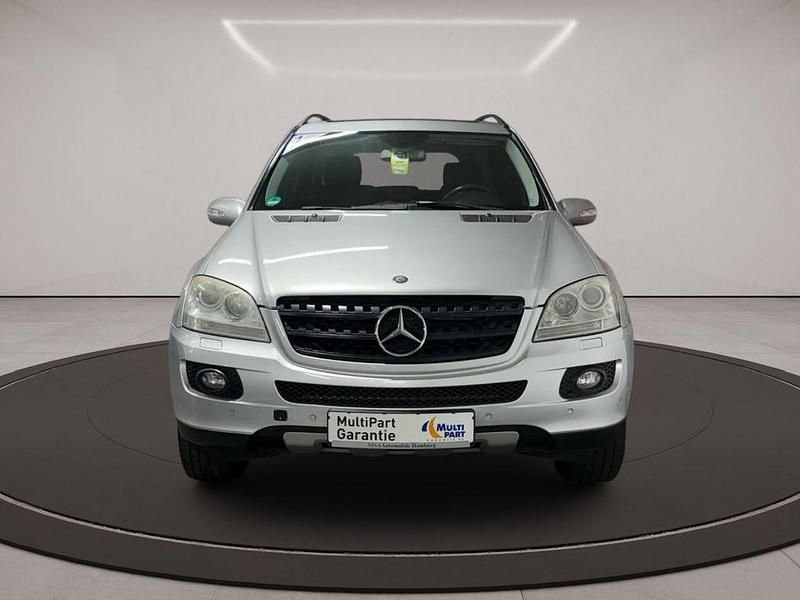 Gebraucht Mercedes ML320 224 PS (164 kW) 2006 Silber SUV