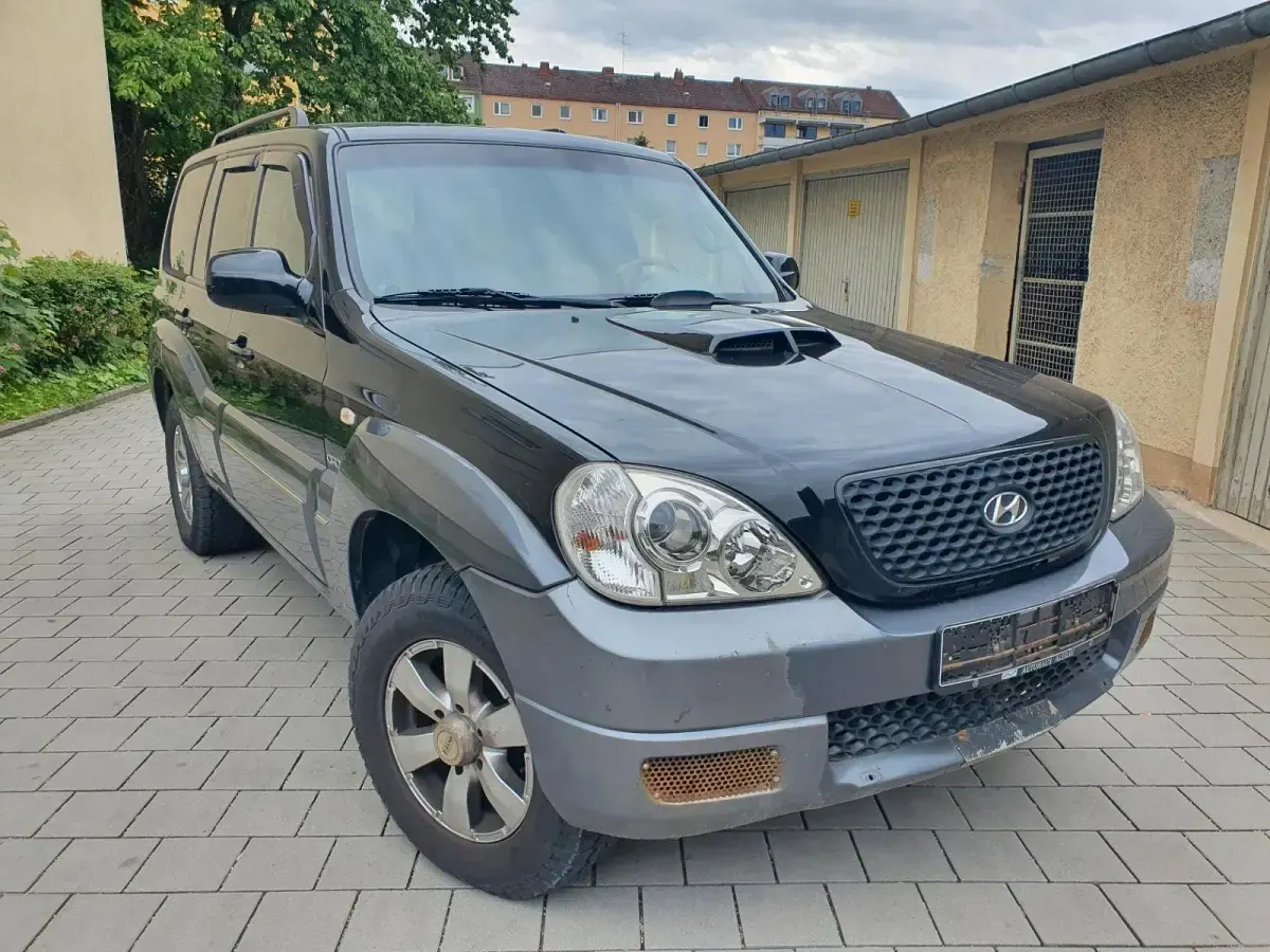 Gebraucht Hyundai Terracan 163 PS (119 kW) 2007 Schwarz SUV