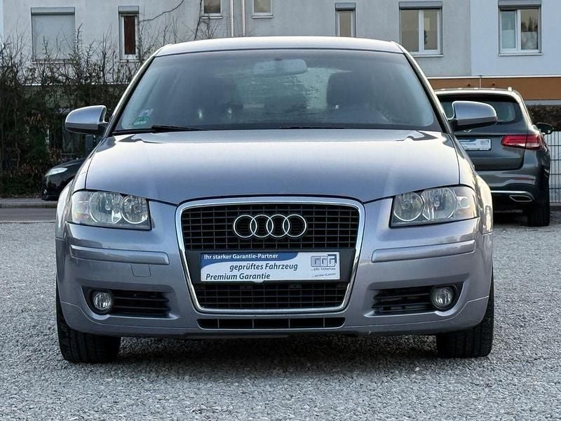 Gebraucht Audi A3 Attraction 116 PS (85 kW) 2004 Silber Kleinwagen