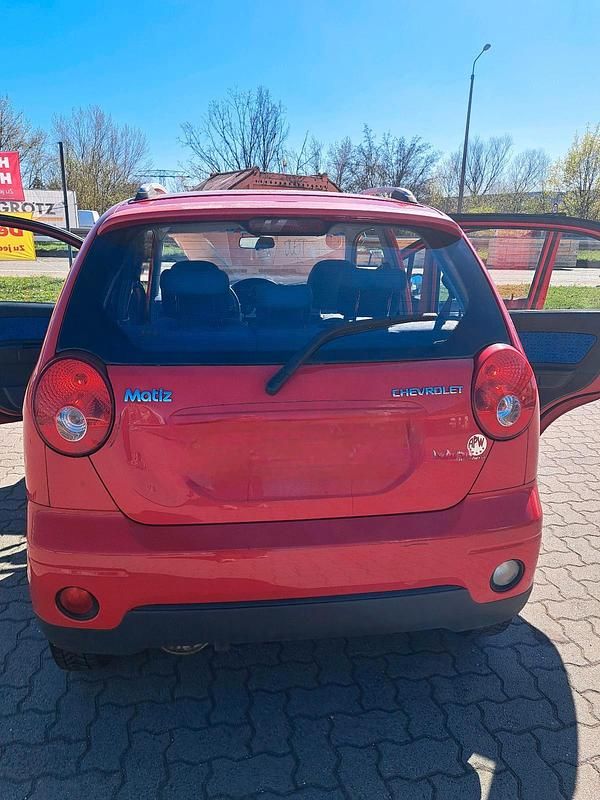 Gebraucht Chevrolet Matiz 52 PS (38 kW) 2007 Rot Kleinwagen