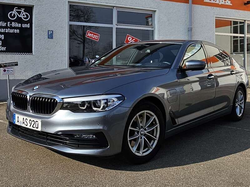 Gebraucht 2017 BMW 530e iPerformance Limousine | 23.500 € - Bild 1/4