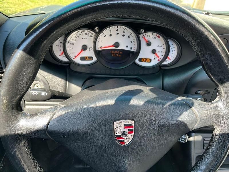 Gebraucht Porsche 996 320 PS (235 kW) 2002 Grau Cabrio