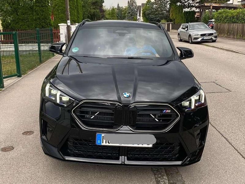 Schwarz Gebraucht 2024 BMW X2 SUV | 57.500 € (Guter Preis) - Bild 1/4