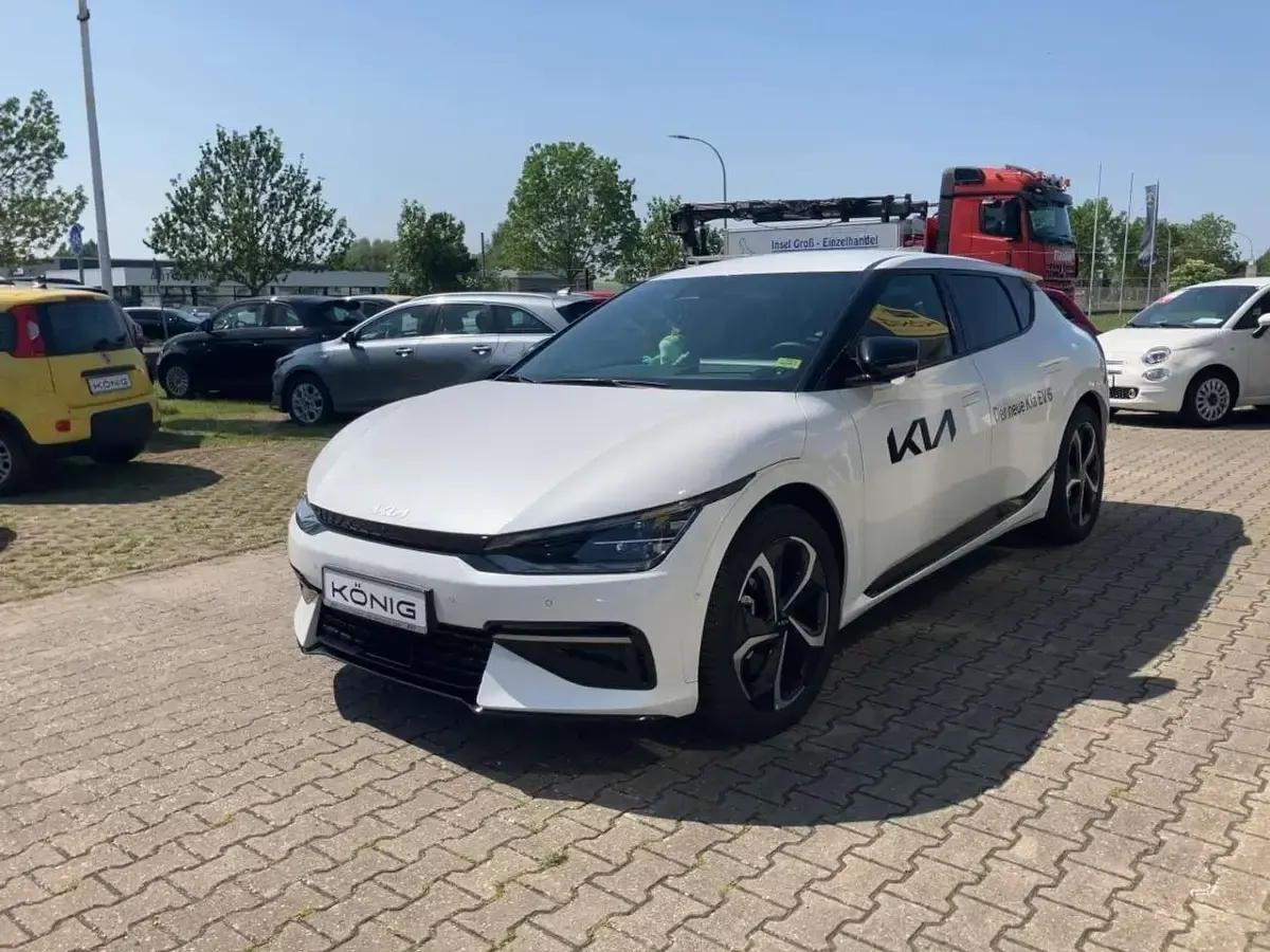 Gebraucht Kia EV6 GT-Line 239 kW (325 PS) 2024 Snow white pearl SUV
