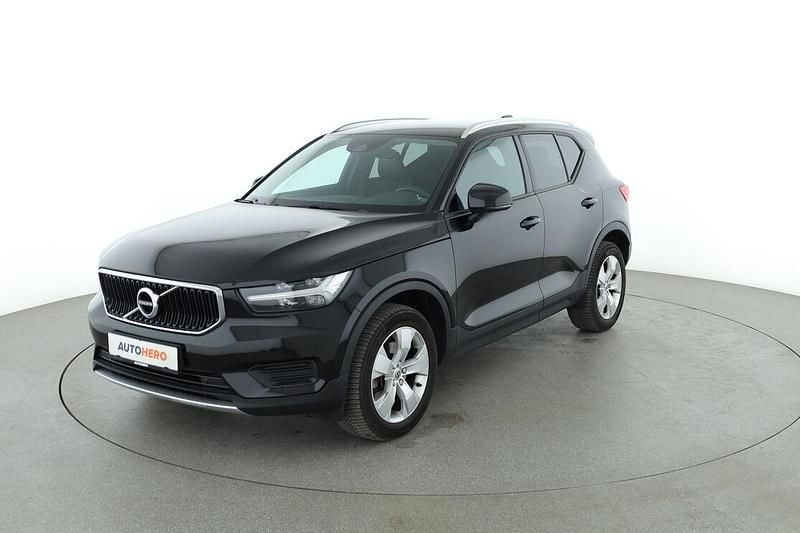 Schwarz Gebraucht 2018 Volvo XC40 Momentum SUV | 25.830 € (Guter Preis) - Bild 1/3