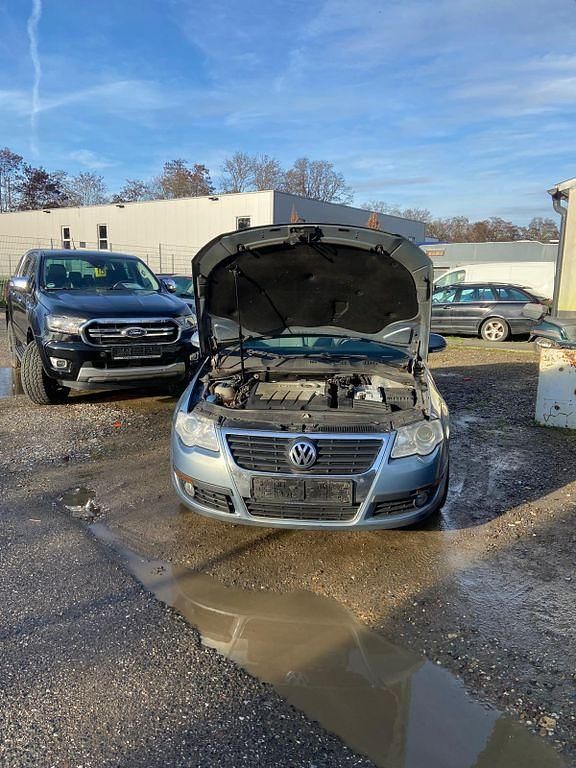 Gebraucht VW Passat Trendline 140 PS (102 kW) 2008 Grau Kombi