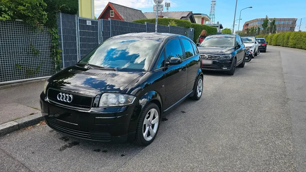 Gebraucht Audi A2 Comfort 110 PS (80 kW) 2002 Schwarz Kleinwagen