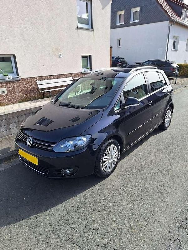 Gebraucht VW Golf VII Style 105 PS (77 kW) 2012 Schwarz Limousine