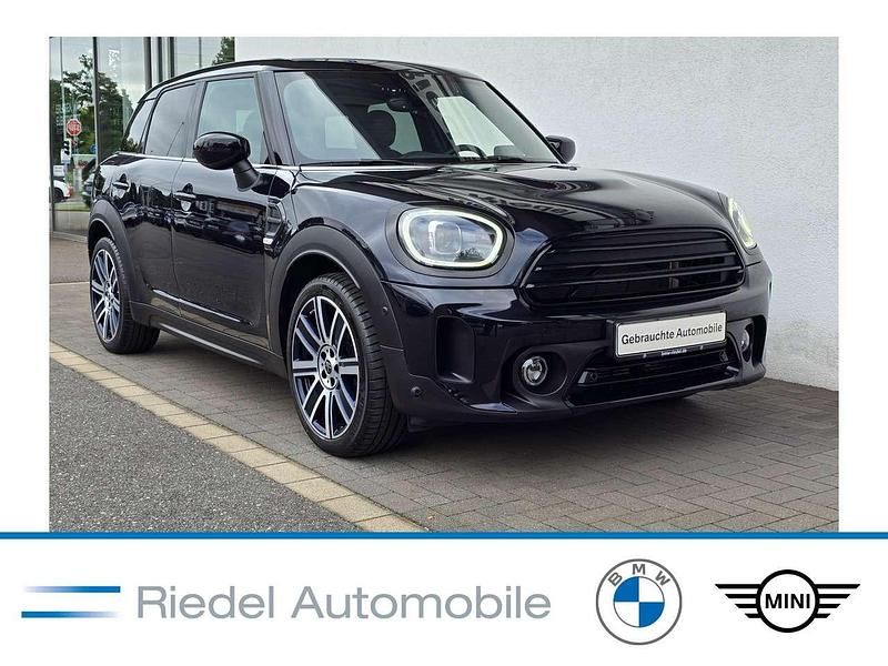 Enigmatic black metallic Gebraucht 2023 Mini Cooper Countryman SUV | 33.690 € (Teuer) - Bild 1/3