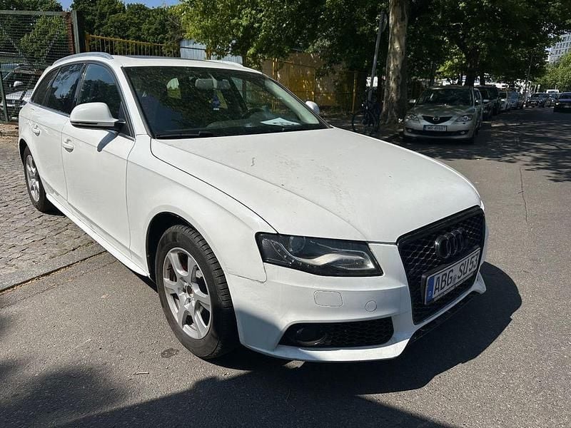Weiß Gebraucht 2008 Audi A4 Attraction Kombi | 4.800 € (Superpreis) - Bild 1/4