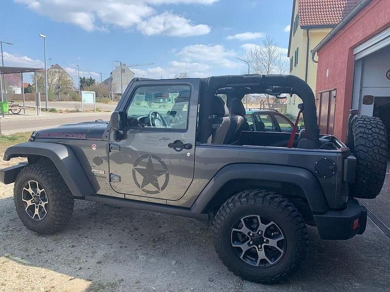Gebraucht Jeep Wrangler Rubicon 200 PS (147 kW) 2018 Grau SUV