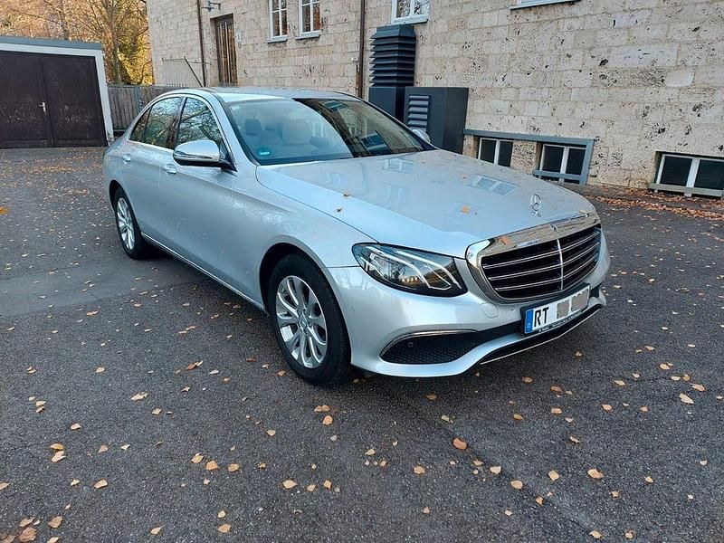 Gebraucht Mercedes E250 Exclusive 211 PS (155 kW) 2018 Grau Limousine