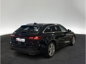 Gebraucht Audi A5 Basis 204 PS (150 kW) 2025 Schwarz (0e mythosschwarz metallic) Coupé