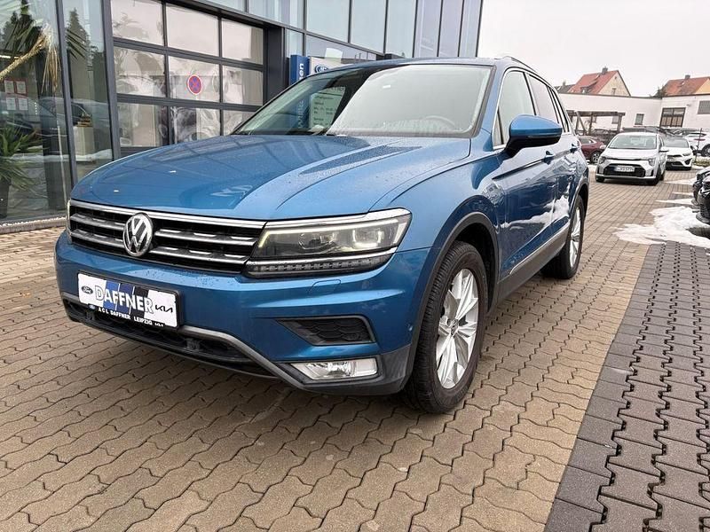 Gebraucht VW Tiguan Highline 179 PS (131 kW) 2016 Blau SUV