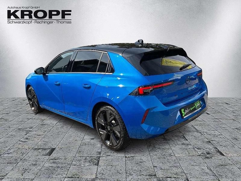 Gebraucht Opel Astra 114 kW (156 PS) 2023 Blau/typ aussenverkleidung met Limousine