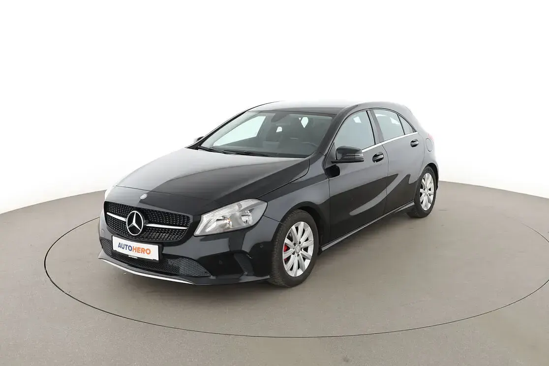 Gebraucht Mercedes A180 Style 122 PS (89 kW) 2016 Kleinwagen