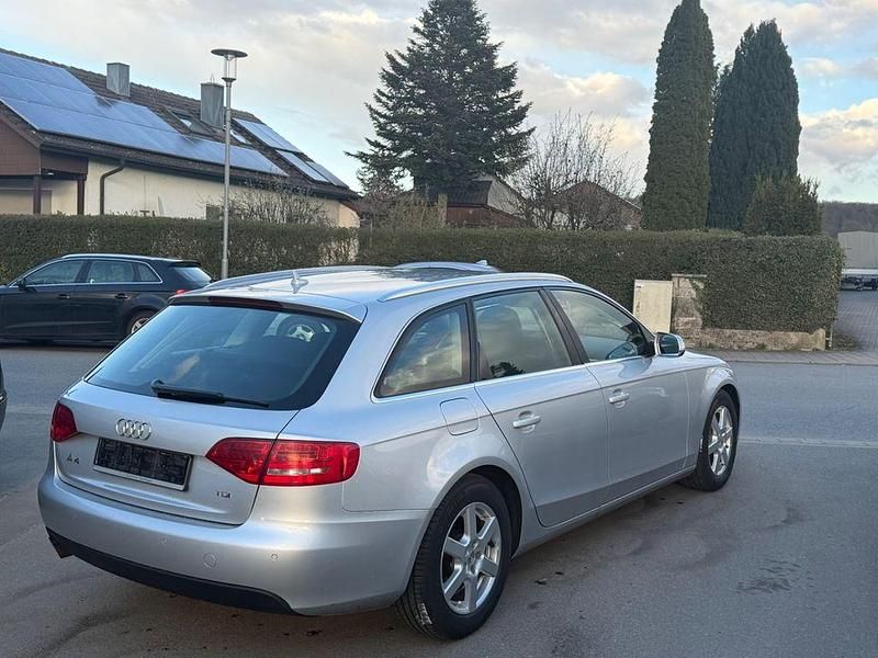Gebraucht Audi A4 Ambition 143 PS (105 kW) 2010 Silber Kombi